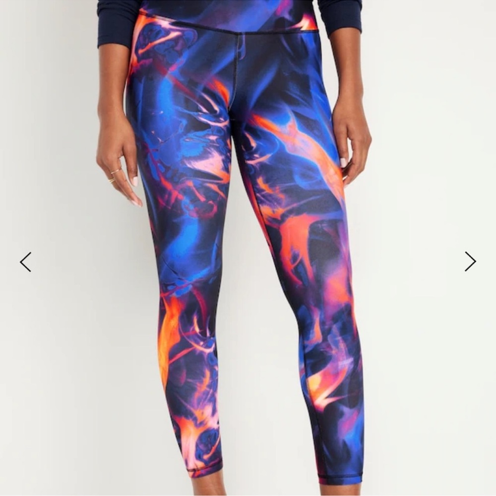 NWT Old Navy PowerSoft Go-Dry Light Compression 7/8 Ankle Leggings Size Small